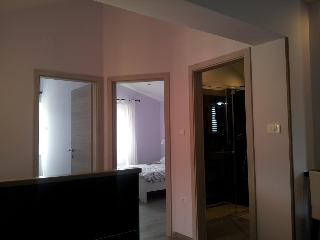 Apartment Diminic Melin Cres Bagian luar foto