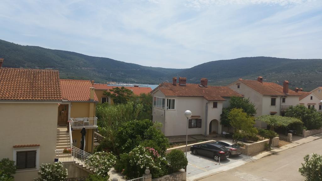 Apartment Diminic Melin Cres Bagian luar foto